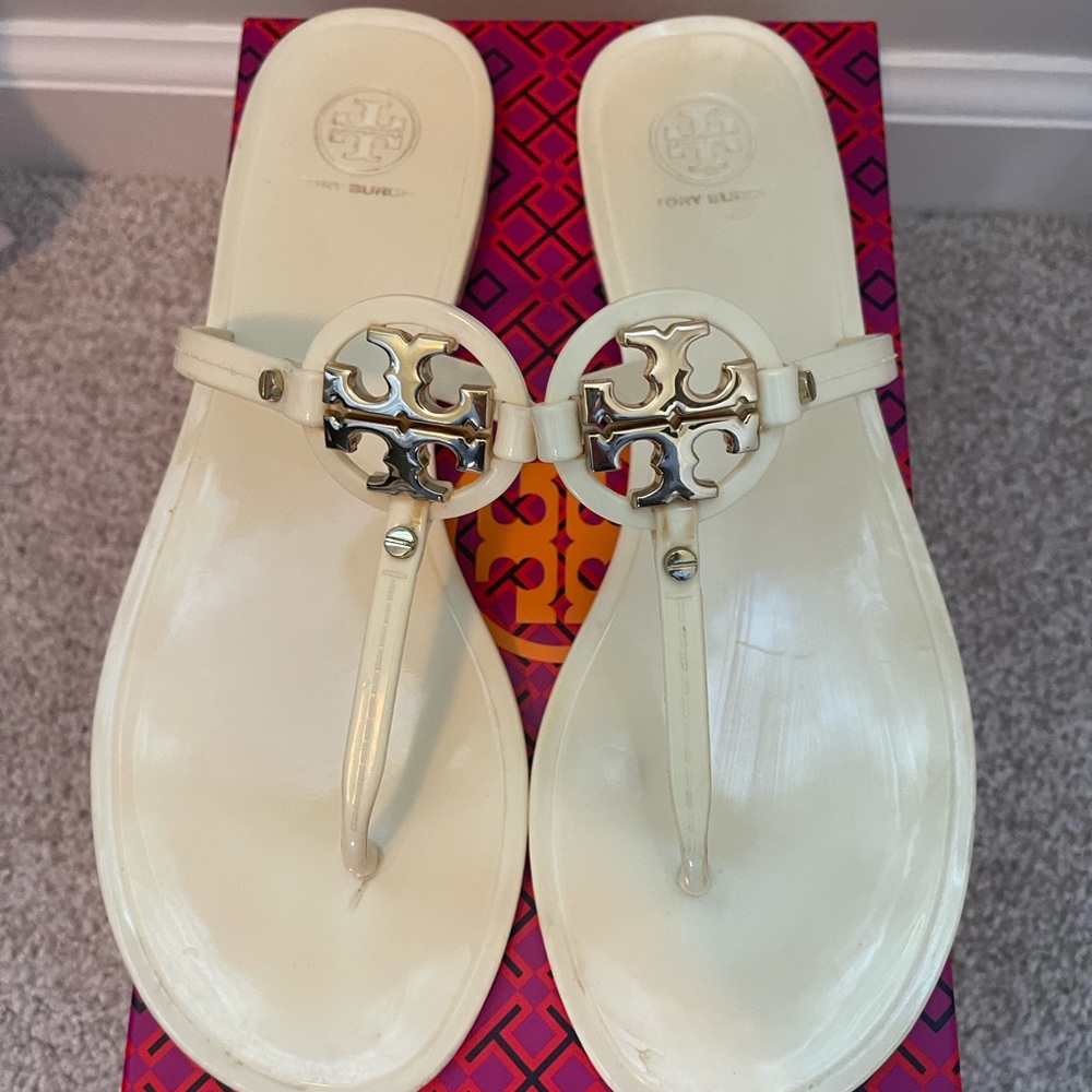 Tory Burch Flat Jellies